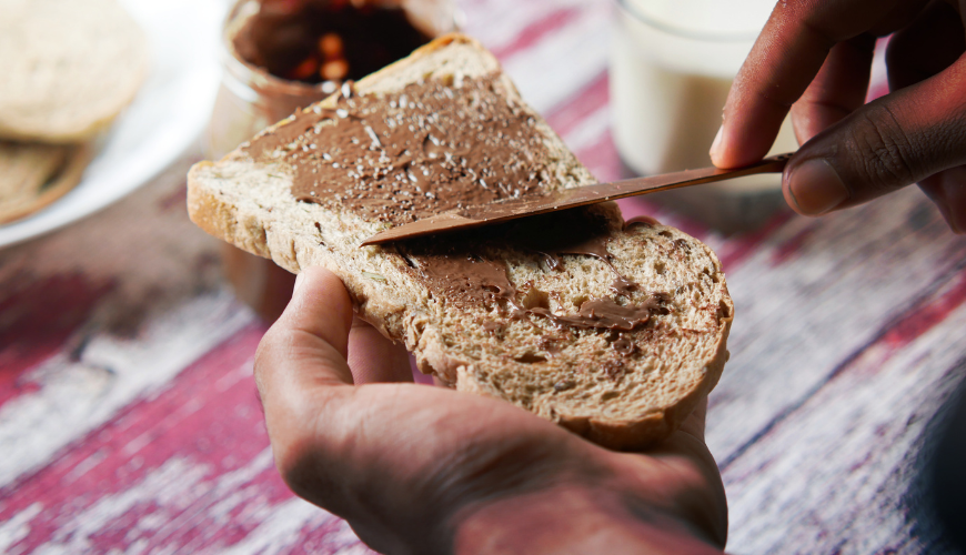 Warum sollte man kalorienarme Cremes in die Ernährung integrieren?